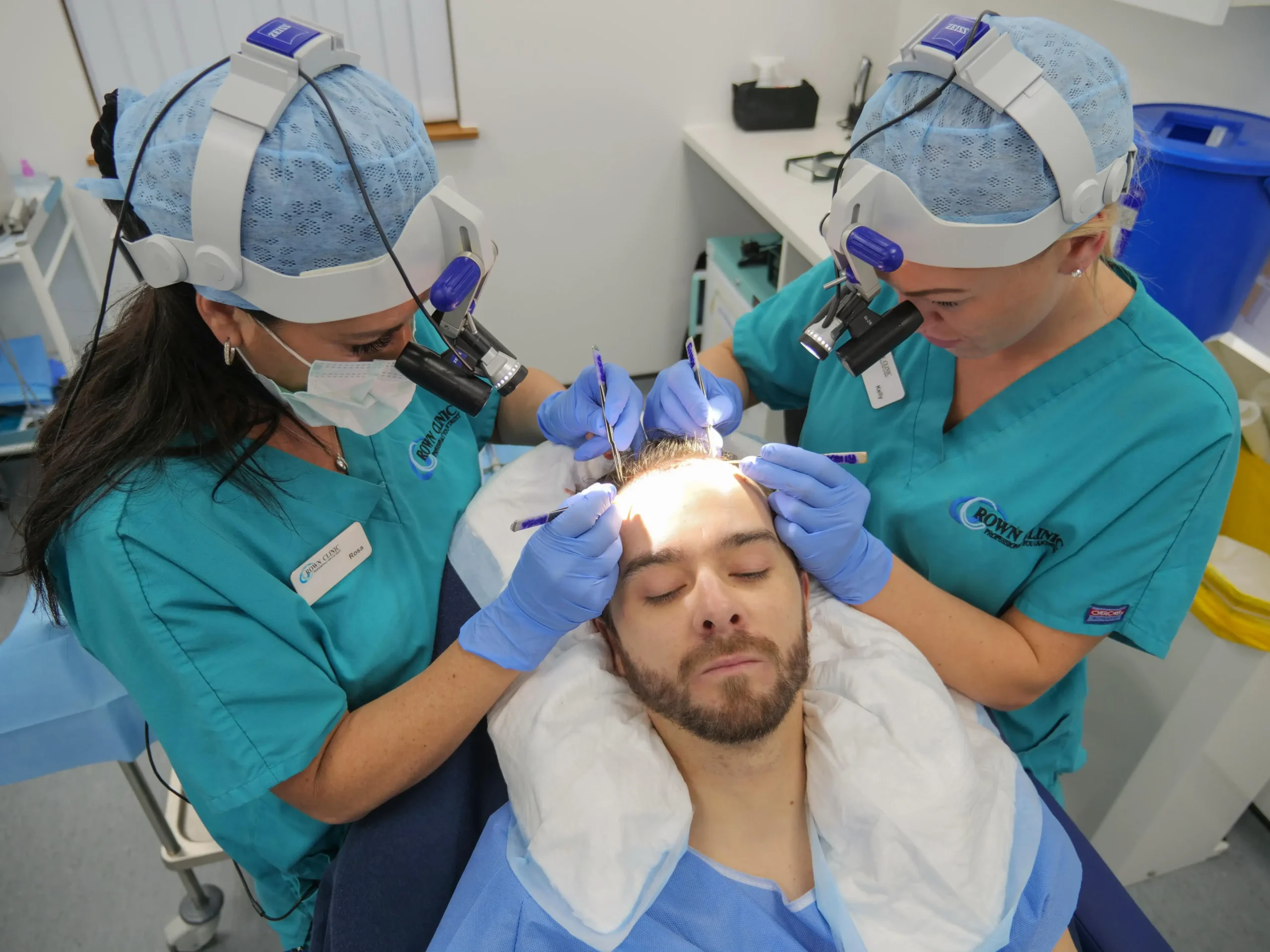 FUE hair transplantation in a clinical room